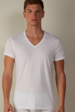 Koszulki Intimissimi Krótkie-Sleeve V-Neck in Extra-Fine Supima® Bawełniane Męskie Białe | PL3040BC