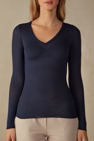 Long Sleeve Intimissimi V-neck top in Modal Ultralight with Cashmere Damskie Niebieskie | PL4230XF
